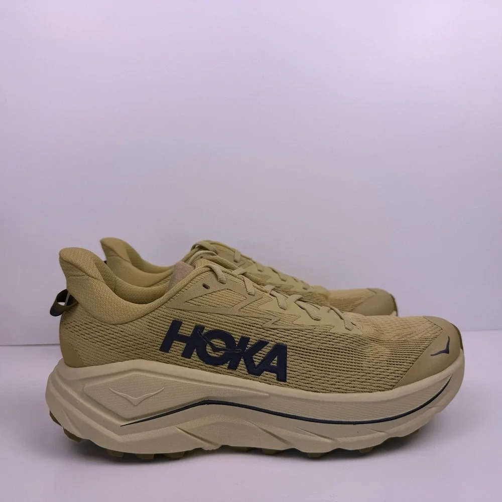 Hoka One One Challenger 8 Trail Running Shoe Men's Size 10D Beige/Blue Sample